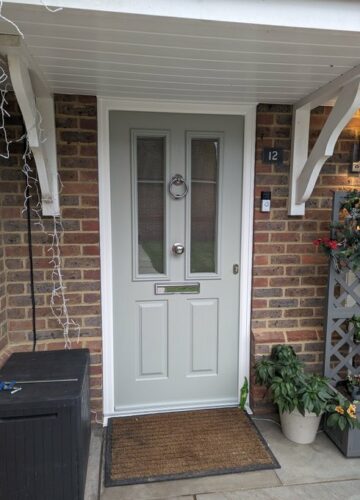A wicked White Stable View Light Rockdoor fitted in Luton